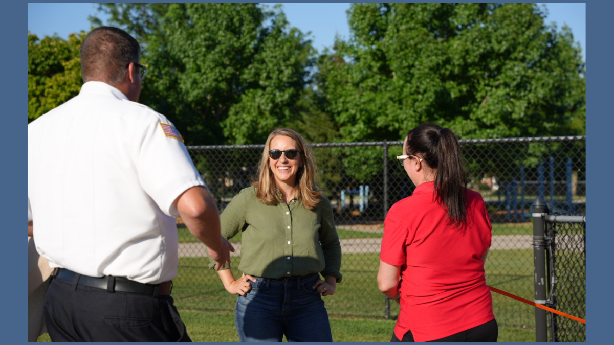 Congresswoman Scholten at First Night Out
